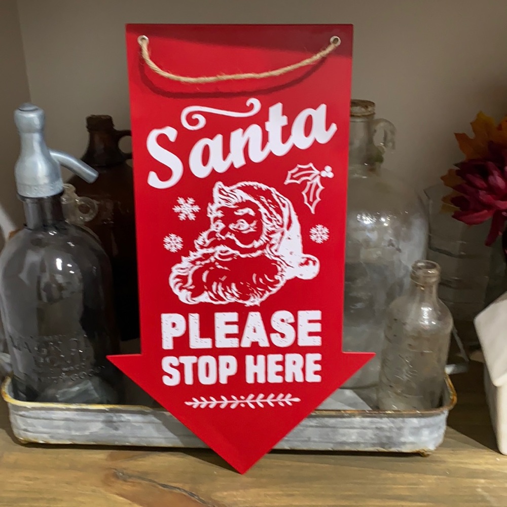 Lowest price: Target Santa Stop Here sign